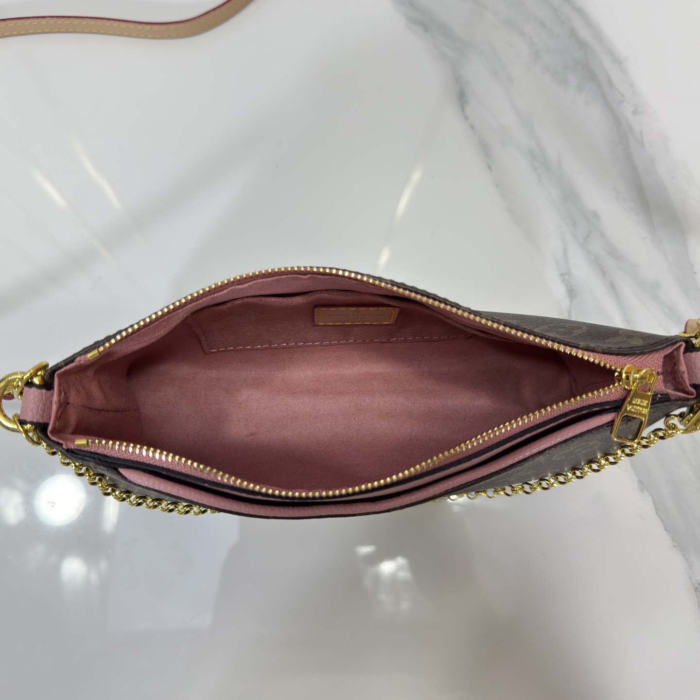 LV High Qualitys Women Shoulder Bags Luxurysmonogram Canvas Paired With Soft Grain Leather Multifunctional Bag With Adjustable Gold Chain Suitable For Both Length And Crossbody Monogram Reverse Shoulder Tote Female Purse Wallet Hand Bag