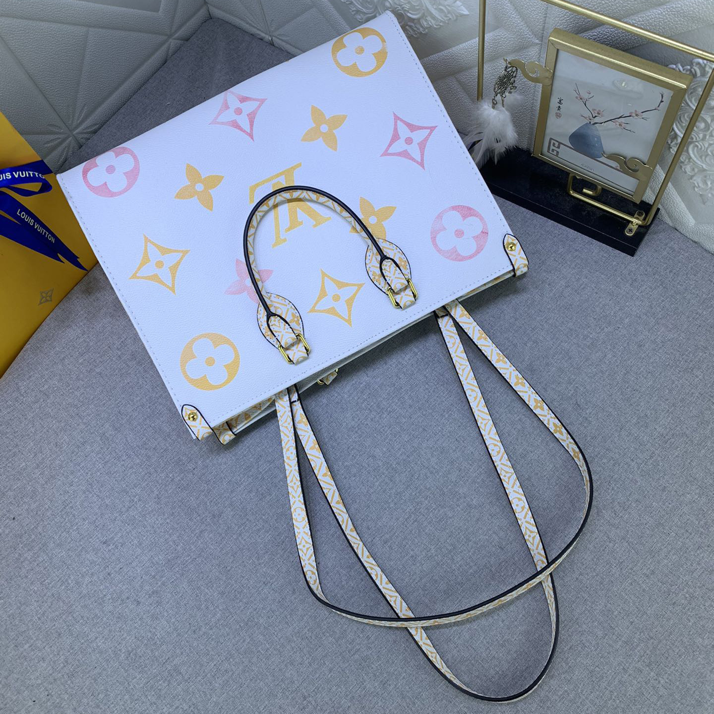 LV High Quality Women Shoulder Bags Luxury Canvas Rendering New Gradient Color Tone Ladies Clutch Bag Detachable Round Zero, Detachable Jacquard Shoulder Straps Shoulder Tote Female Purse Wallet Hand Bag