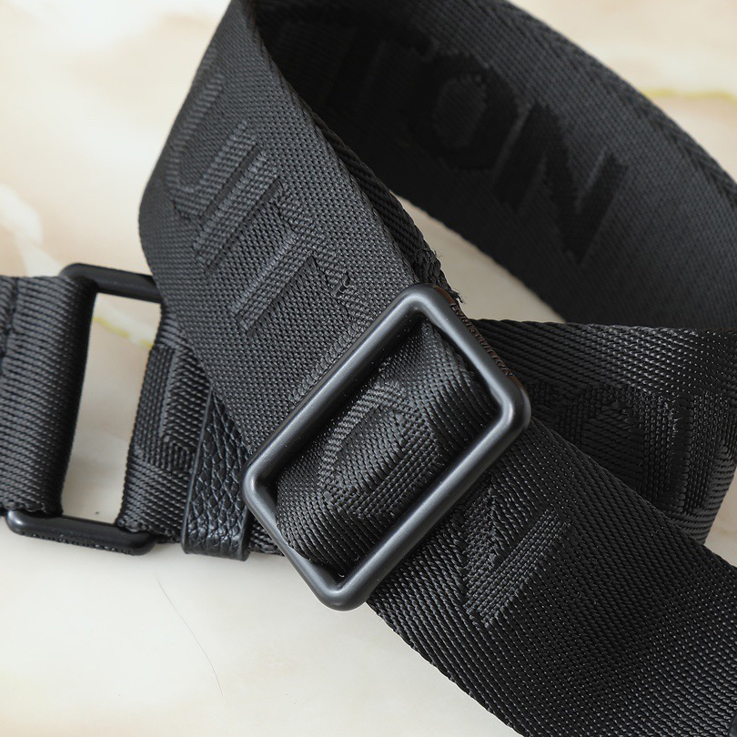 LV High qualitys Women Shoulder Bags Luxurys Cow leather has a more delicate grain texture and smooth texture, shaping a flexible drawstring structure Ladies Clutch Bag Shoulder Tote Female Purse Wallet Hand Bag