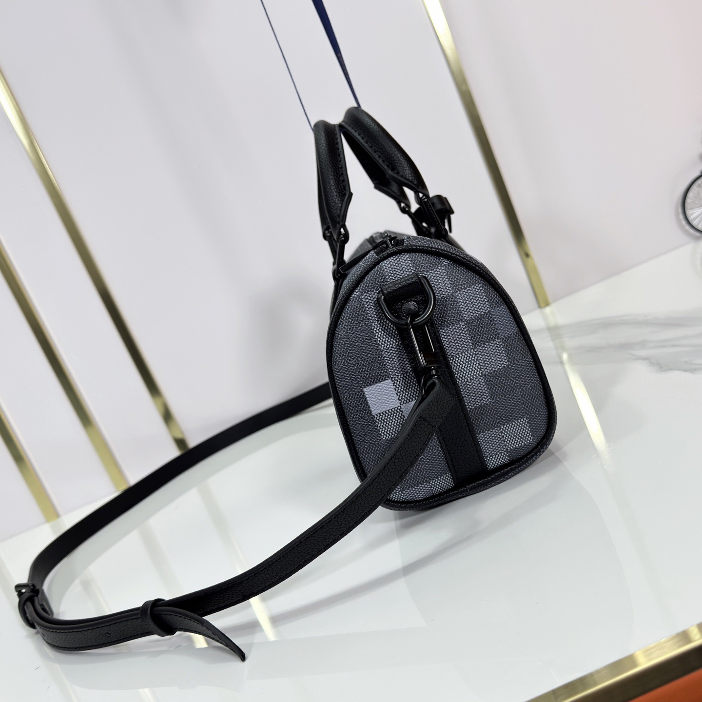 LV The Classic Silhouette Of High Quality Women Shoulder Bags Luxury Travel Bags Is Made Of Monogram Embossed Taurillon Leather With Leather Handles And Detachable Shoulder Straps Monogram Reverse Shoulder Tote Female Purse Wallet Hand Bag