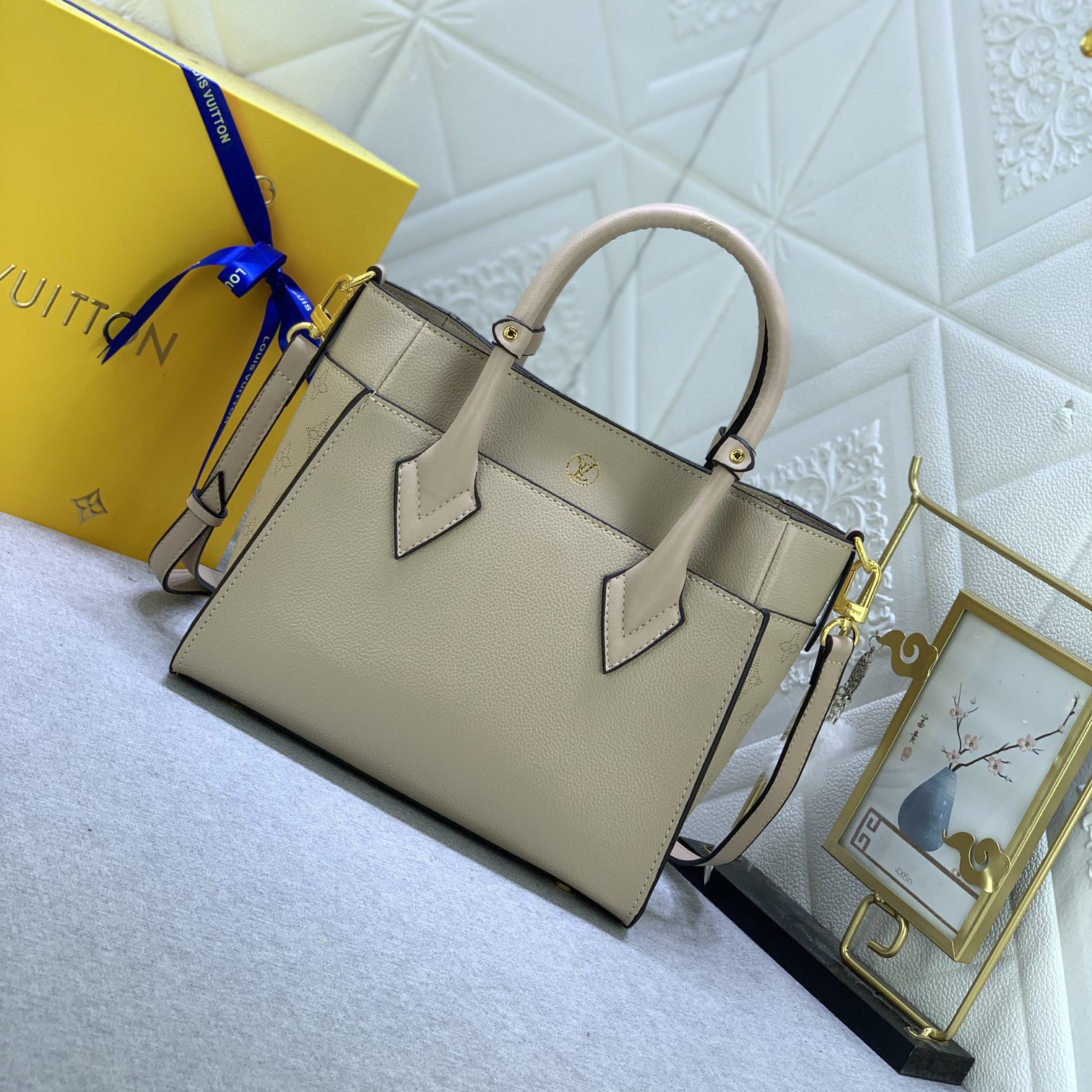 LV High Quality Women Shoulder Bags Luxury Soft Calf Leather And Classic Monogram Canvas Side Lining With Detachable Wide Shoulder Straps For Shoulder And Crossbody Ladies Clutch Bag Shoulder Tote Female Purse Wallet Hand Bag