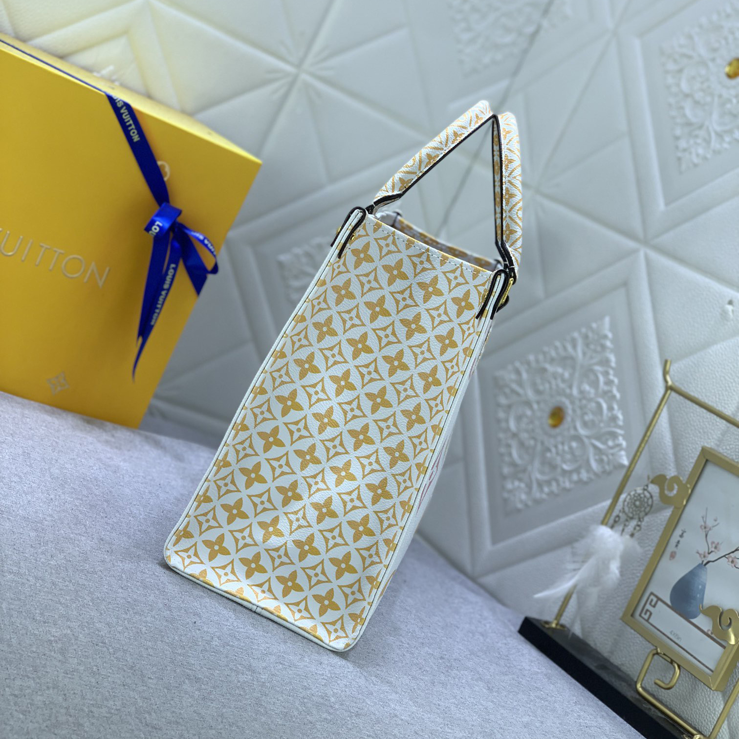 LV High Quality Women Shoulder Bags Luxury Canvas Rendering New Gradient Color Tone Ladies Clutch Bag Detachable Round Zero, Detachable Jacquard Shoulder Straps Shoulder Tote Female Purse Wallet Hand Bag