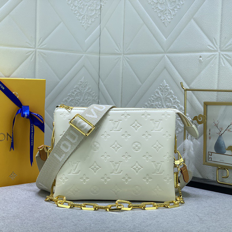 LV High Quality Women Shoulder Bags Luxuries Handbag Monogram Embossed Fluffy Sheepskin Creates A Pillow Configuration Can Be Slung Diagonally With Shoulder Straps Or Carried Under The Armpit With Female Hand Bag