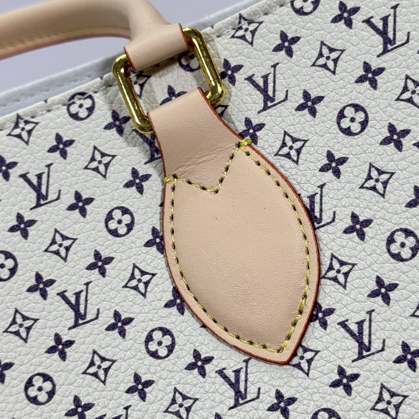 LV High Quality Women Shoulder Bags Luxury Small Handbag With Monogram And Monogram Reverse Canvas Detachable Change Bag Suitable For Storing Change Or Delicate Items Female Hand Bag