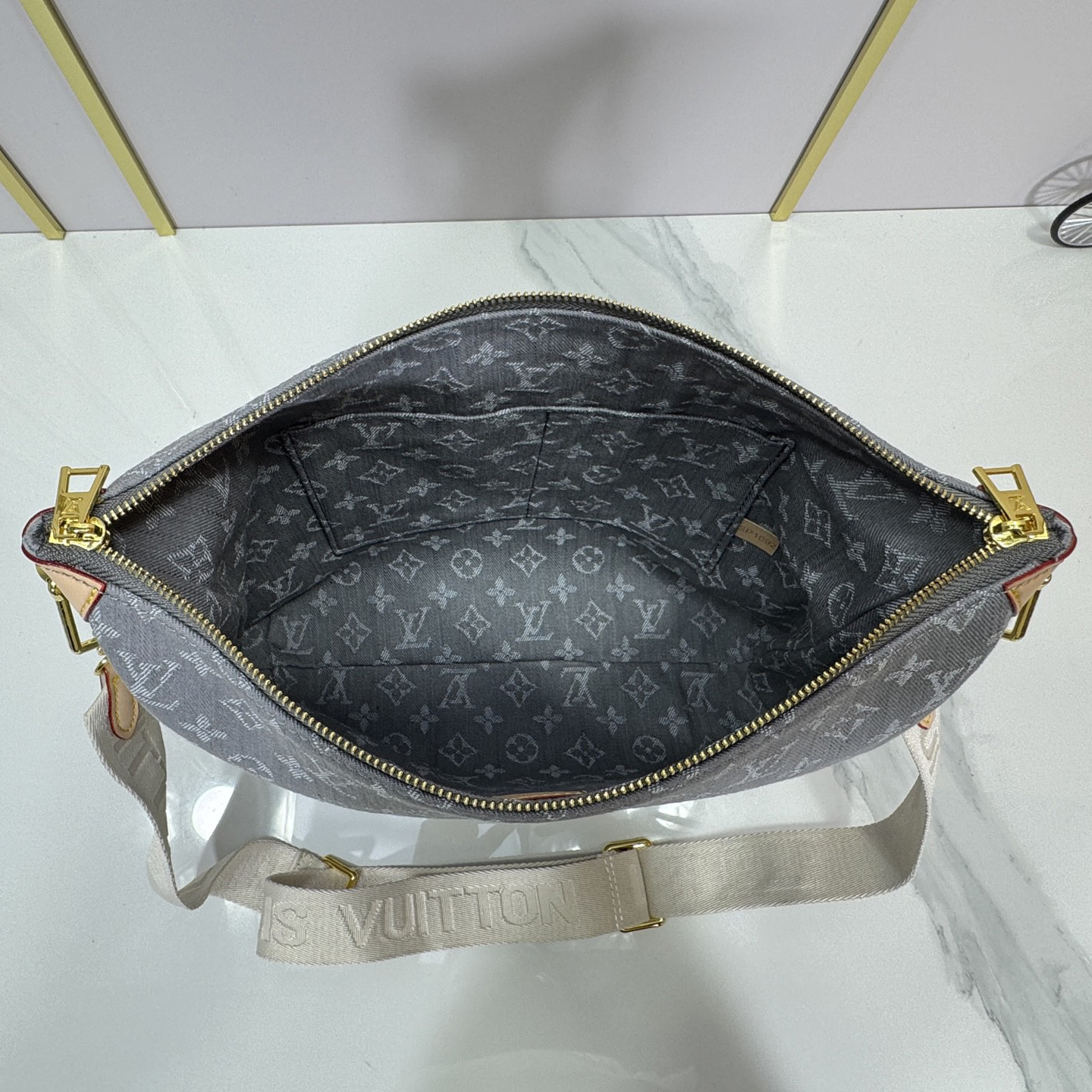 LV High qualitys Women Bags Luxurys Handbags Ladies Clutch Bag Shoulder Tote Female Purse Wallet Hand Bag