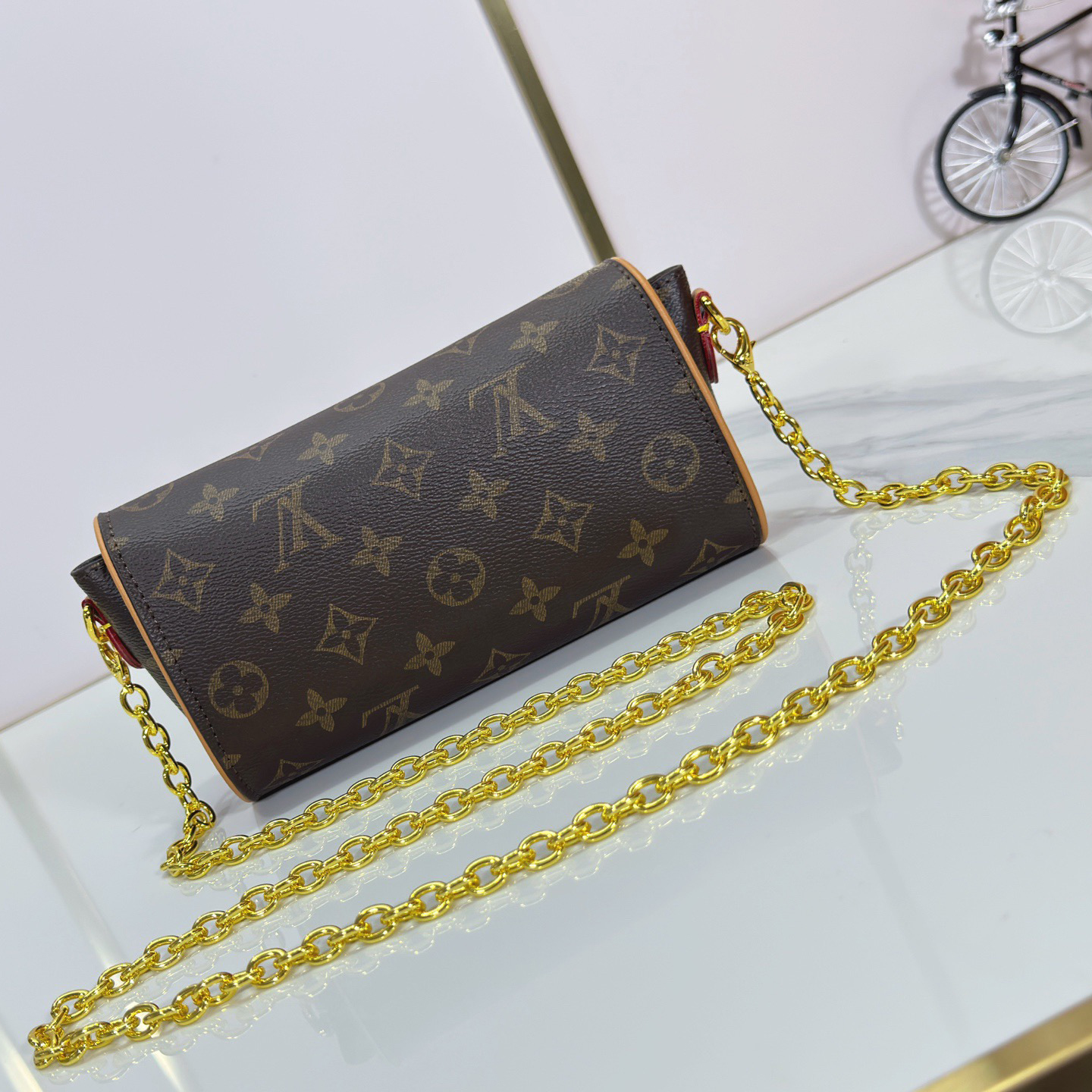 LV High Quality Women Shoulder Bags Luxury Handbags Are Made Of Monogram Canvas And Have A Flexible And Easy To Match Design Suitable For Crossbody Shoulder Or Hand-Held Female Hand Bags