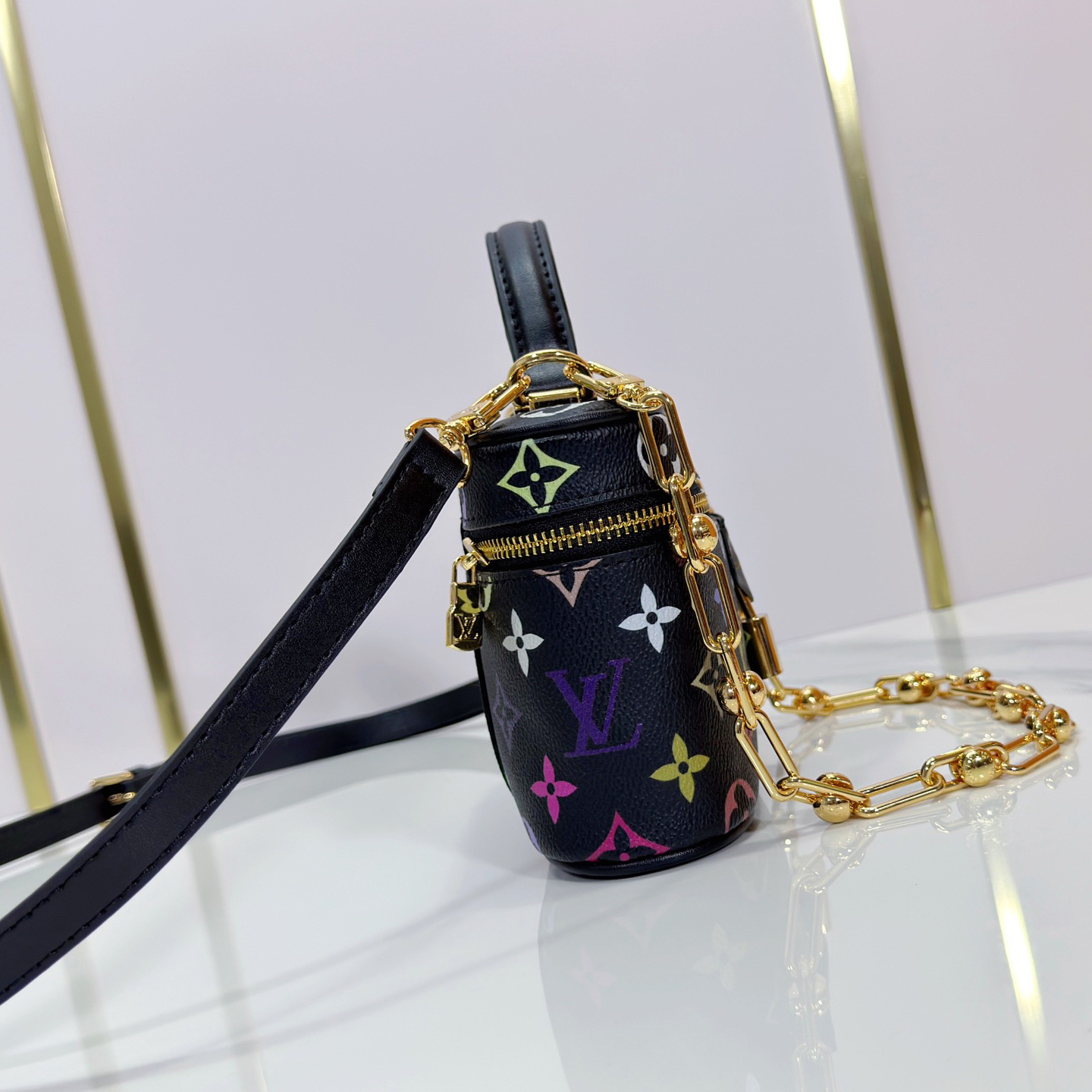 LV High Quality Women Shoulder Bags Luxuries Handbag Coated Canvas With Cowhide Leather Trim Zipper Closure Detachable Chain And LV Emblem Padlock With Metallic Shimmer Female Hand Bag