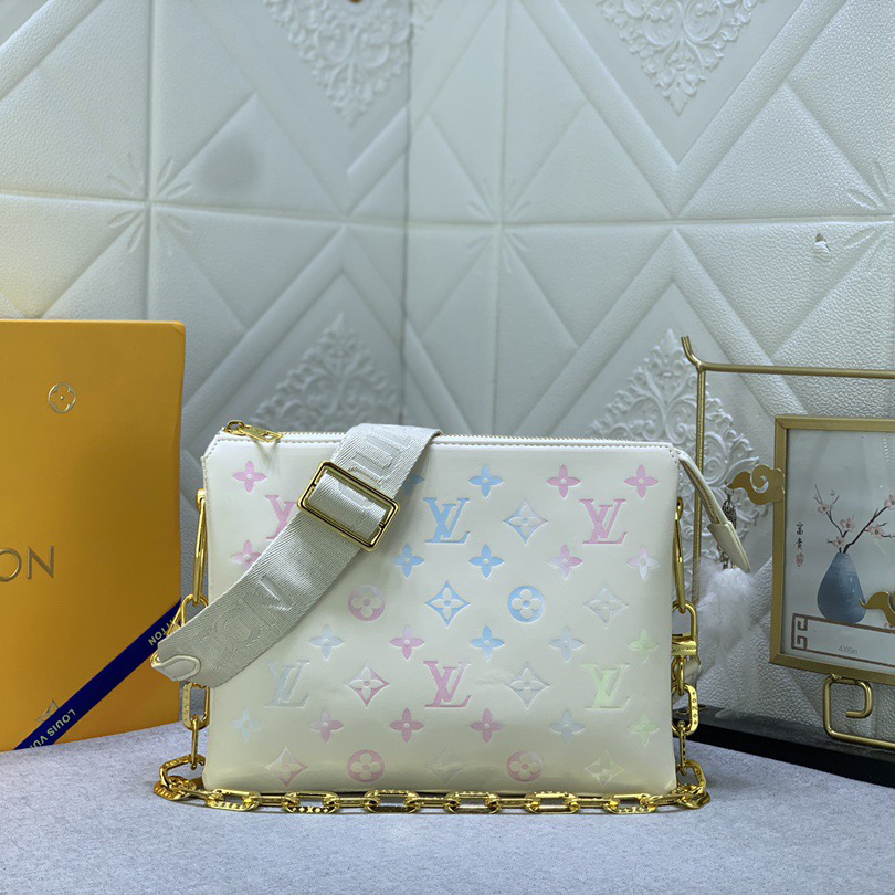 LV High Quality Women Shoulder Bags Luxuries Handbag Monogram Embossed Fluffy Sheepskin Creates A Pillow Configuration Can Be Slung Diagonally With Shoulder Straps Or Carried Under The Armpit With Female Hand Bag