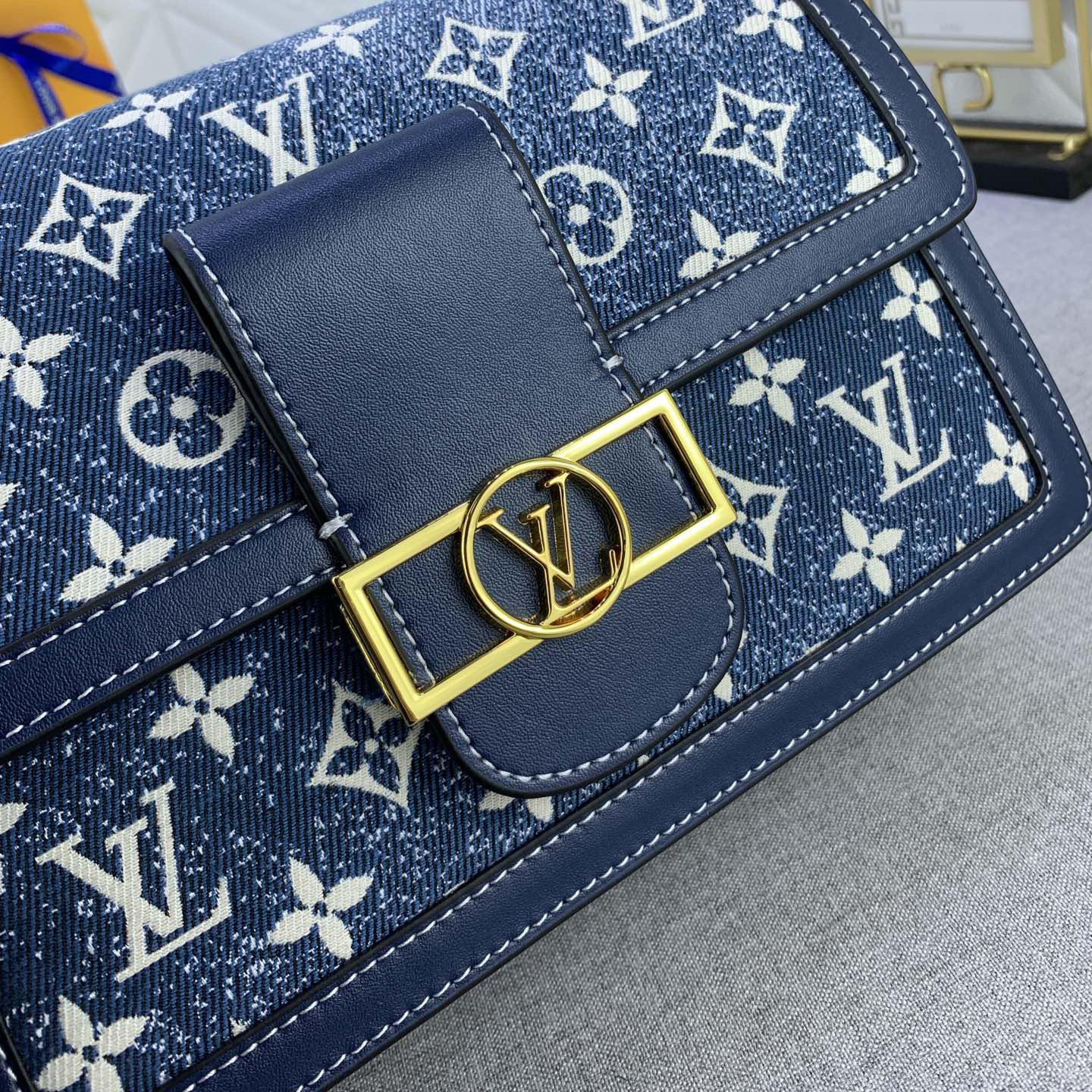 LV High Quality Women Shoulder Bags Luxuries Handbag Made Of Retro Logo Denim Fabric, Detachable Chain And Inner Compartment Adding Functional Details Female Hand Bag
