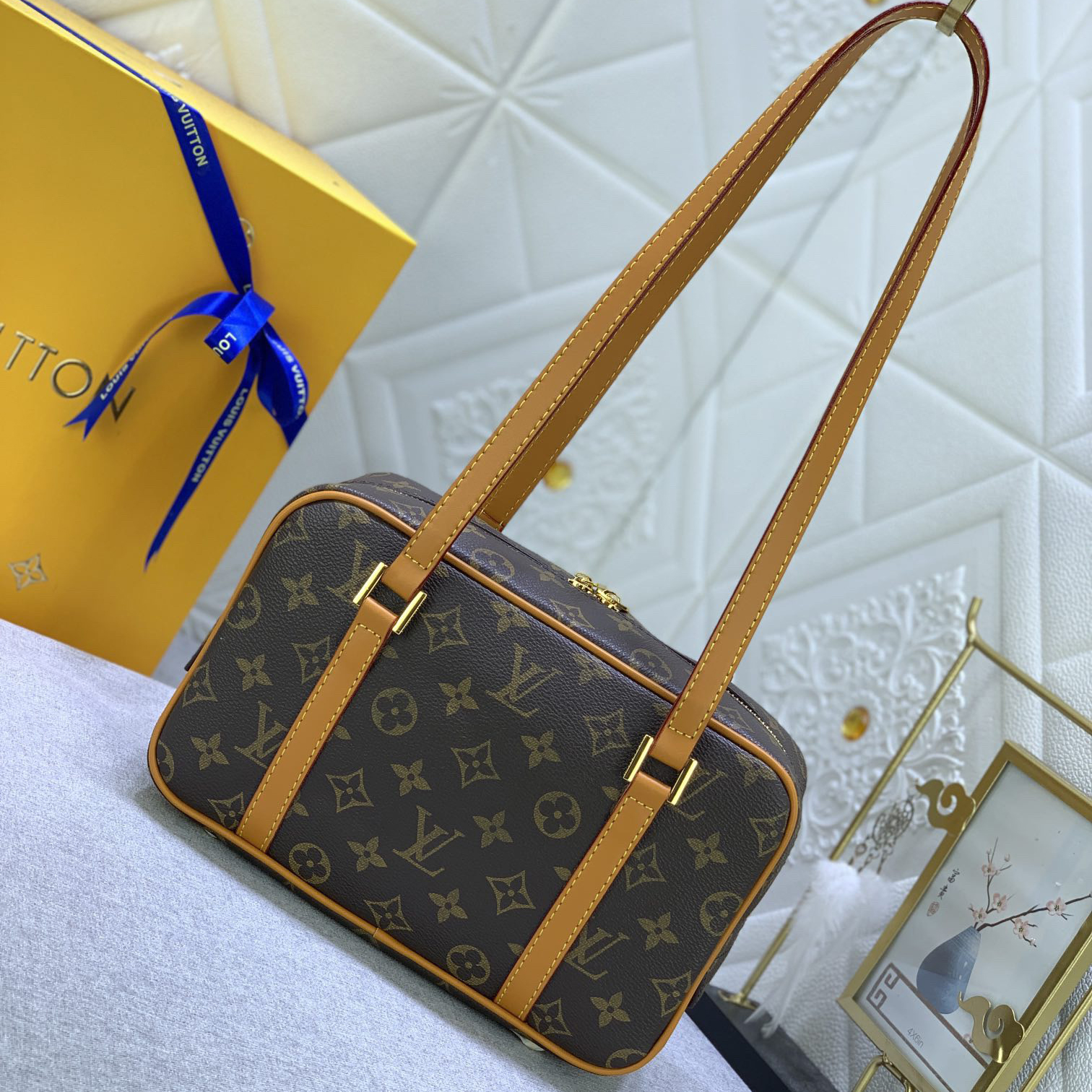 LV High Quality Women Shoulder Bags Luxury Vintage Zipper Box Bag Camera Bag With Shoulder Strap Female Hand Bag