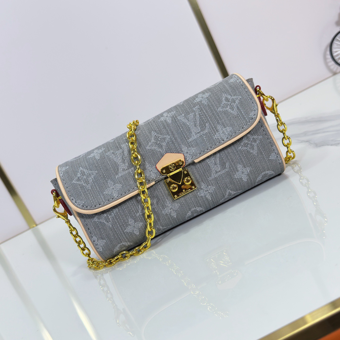 LV High Quality Women Shoulder Bags Luxury Handbags Are Made Of Monogram Canvas And Have A Flexible And Easy To Match Design Suitable For Crossbody Shoulder Or Hand-Held Female Hand Bags