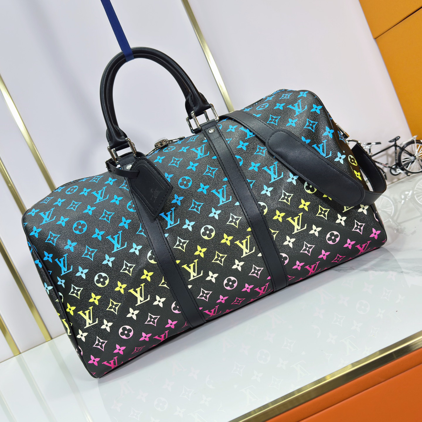 LV High Quality Women Shoulder Bags Luxury Travel Bags Letter Printed Zipper Opening Coating Canvas Leather Edging Spacious Capacity And Adjustable Shoulder Straps Suitable For Work Leisure Or Travel Female Hand Bag