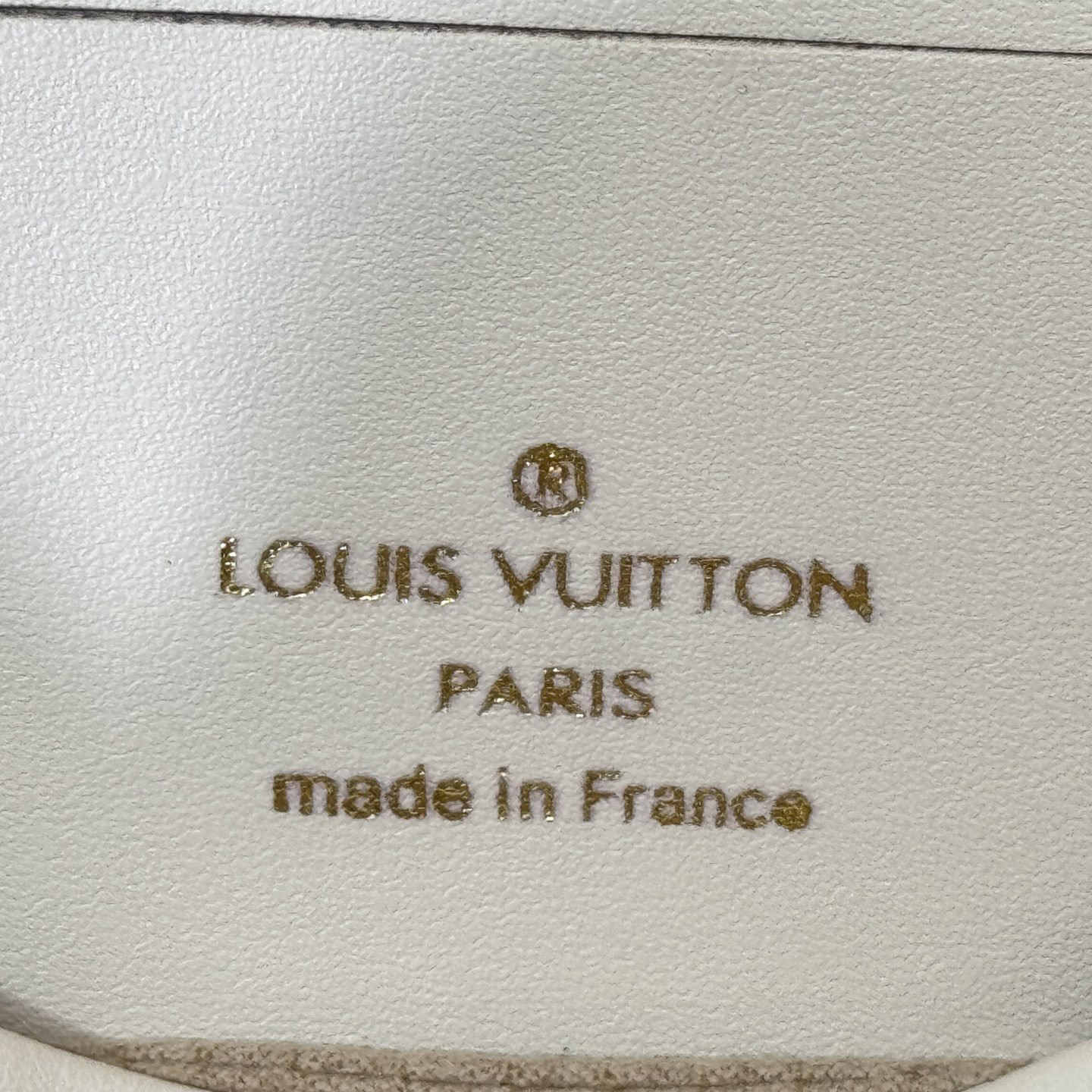 LV High Quality Women Shoulder Bags Luxuries Handbag Leather Surface Embossed With Large Monogram Pattern. Detachable And Adjustable Leather Shoulder Straps Allowing For Easy Switching Between Handheld, Shoulder Back And Crossbody Female Hand Bag