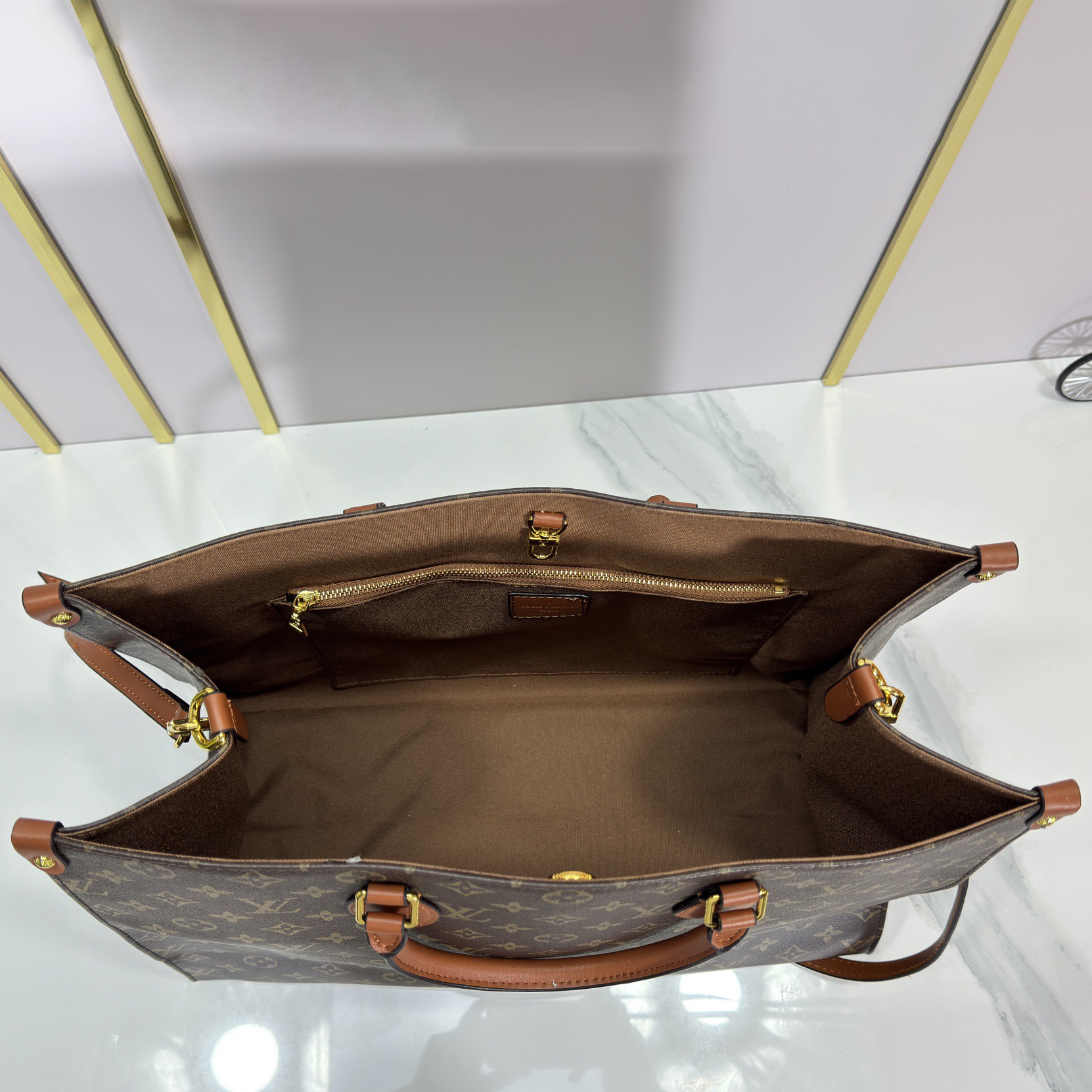 LV High Quality Women Shoulder Bags Luxury Small Handbag With Monogram And Monogram Reverse Canvas Detachable Change Bag Suitable For Storing Change Or Delicate Items Female Hand Bag