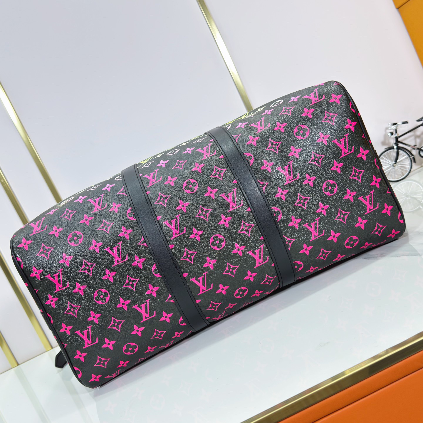 LV High Quality Women Shoulder Bags Luxury Travel Bags Letter Printed Zipper Opening Coating Canvas Leather Edging Spacious Capacity And Adjustable Shoulder Straps Suitable For Work Leisure Or Travel Female Hand Bag