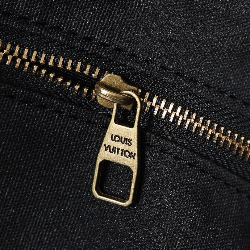 LV High Quality Women Shoulder Bags Luxury Handbag Features Leather Lining Large Pockets And Ample Interior Making It An Excellent Choice For Short Trips Female Hand Bag