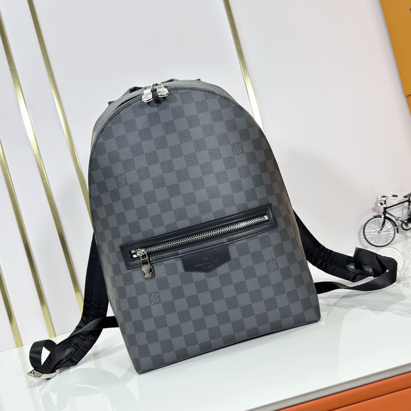 LV High Quality Women Luxury Double Shoulder Bag Made Of Monogram Eclipse Coated Canvas Adjustable And Woven Lining Fabric With Shoulder Straps For Enhanced Comfort And Carrying Experience Pull The Front Chain And Bag For Easy Access And Everyday Use