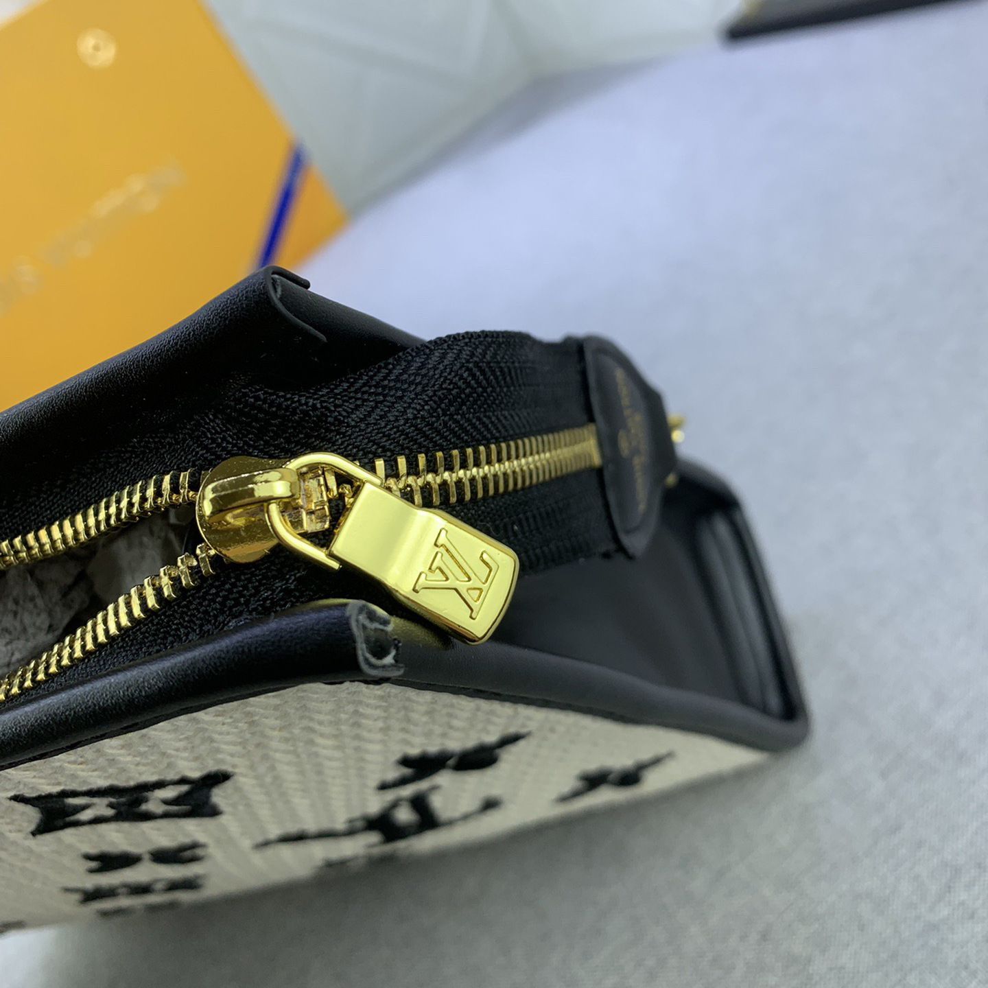 LV High Quality Women Shoulder Bags Luxury Handbags Are Made Of Natural Cotton Fabric And Decorated With Detachable Gold Chains They Can Be Carried Around Or Shoulder Strap Female Hand Bags
