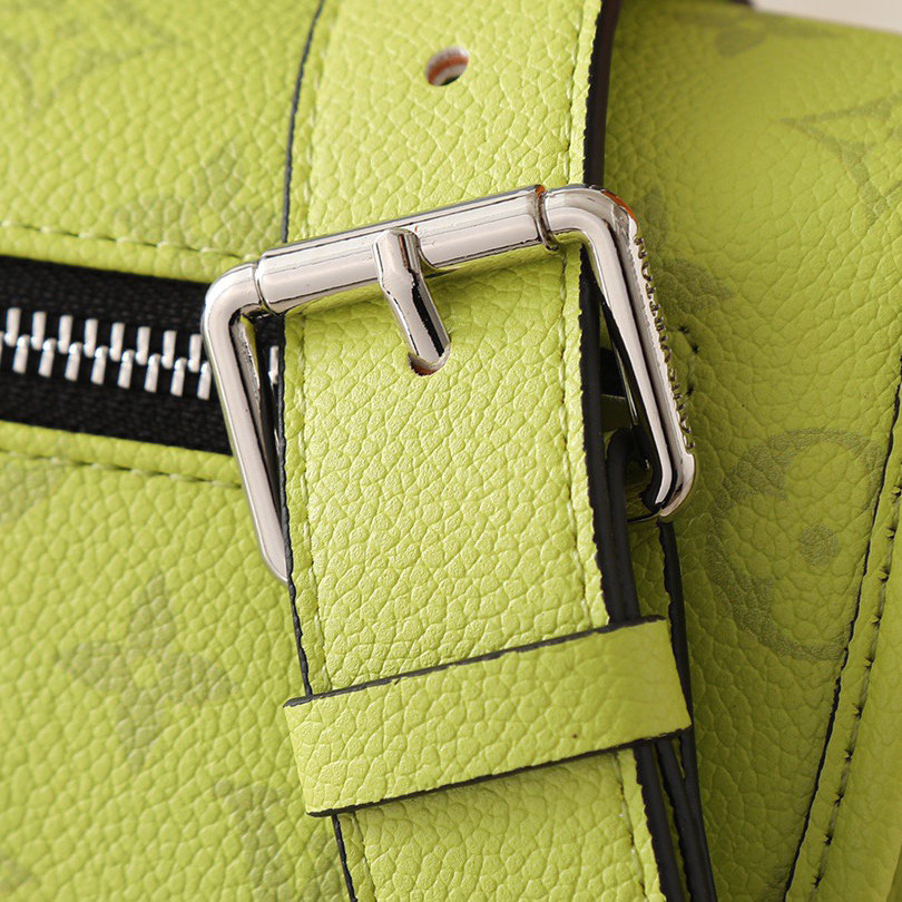 LV High Quality Women Shoulder Bags Luxury Postman Bag Is Crafted With Monogram Eclipse Canvas To Create A Sophisticated Design Featuring A Female Hand Bag With A Zip Closure On The Flip Top