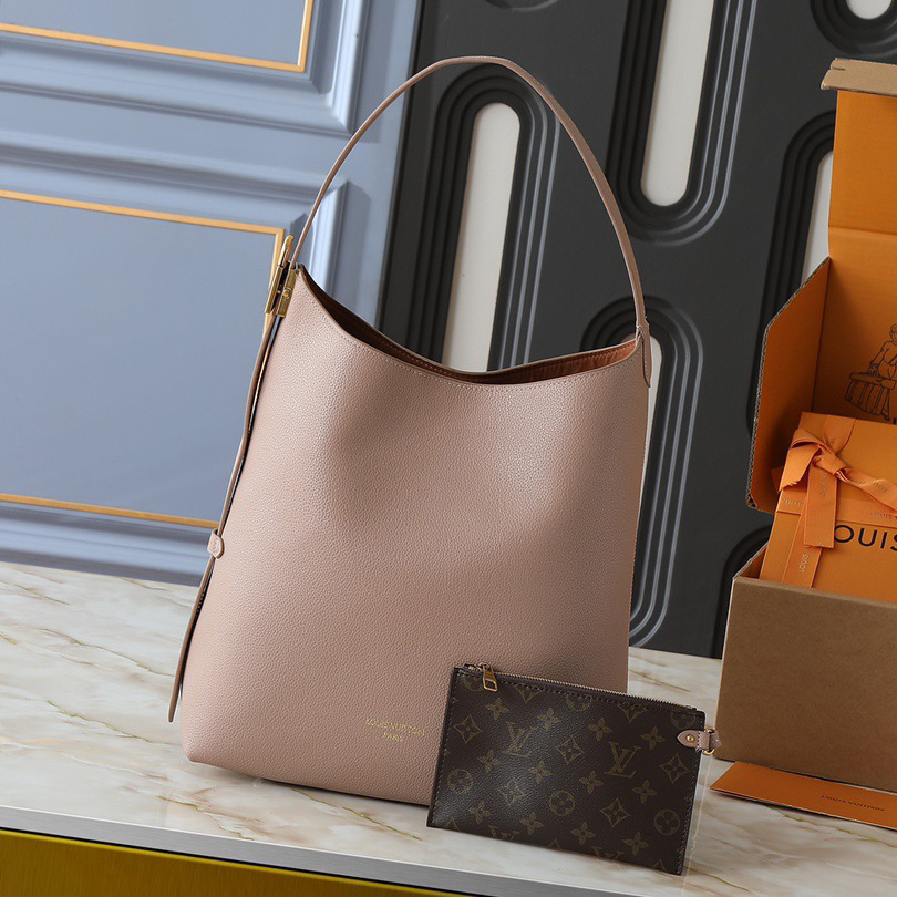 LV High Quality Women Shoulder Bags Luxuries Handbag Is Made Of Smooth Cowhide Leather Paired With Suede Cowhide Lining The Shoulder Strap Can Be Adjusted By A Padlock Buckle And Is Detachable Female Hand Bag