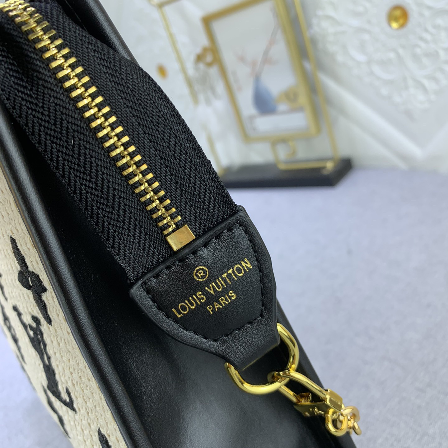 LV High Quality Women Shoulder Bags Luxury Handbags Are Made Of Natural Cotton Fabric And Decorated With Detachable Gold Chains They Can Be Carried Around Or Shoulder Strap Female Hand Bags
