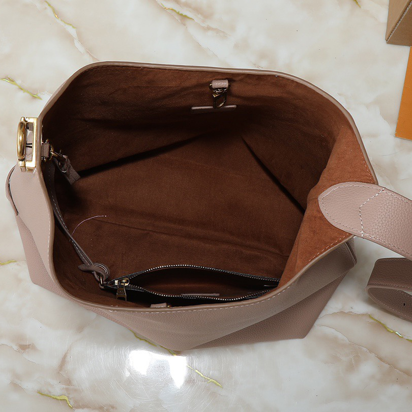 LV High Quality Women Shoulder Bags Luxuries Handbag Is Made Of Smooth Cowhide Leather Paired With Suede Cowhide Lining The Shoulder Strap Can Be Adjusted By A Padlock Buckle And Is Detachable Female Hand Bag