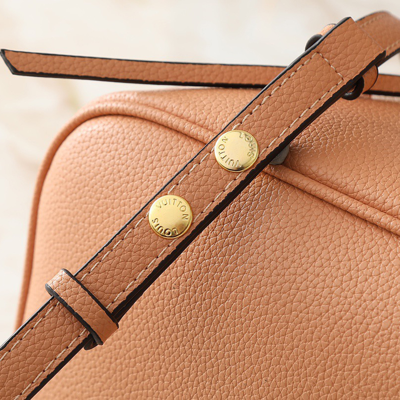 LV High Quality Women Shoulder Bags Luxury Bucket Bags Lv Letters And Monogram Flowers Are Printed And Then Pressed Onto Leather Adjustable Shoulder Straps Enable Shoulder Or Crossbody Female Hand Bags