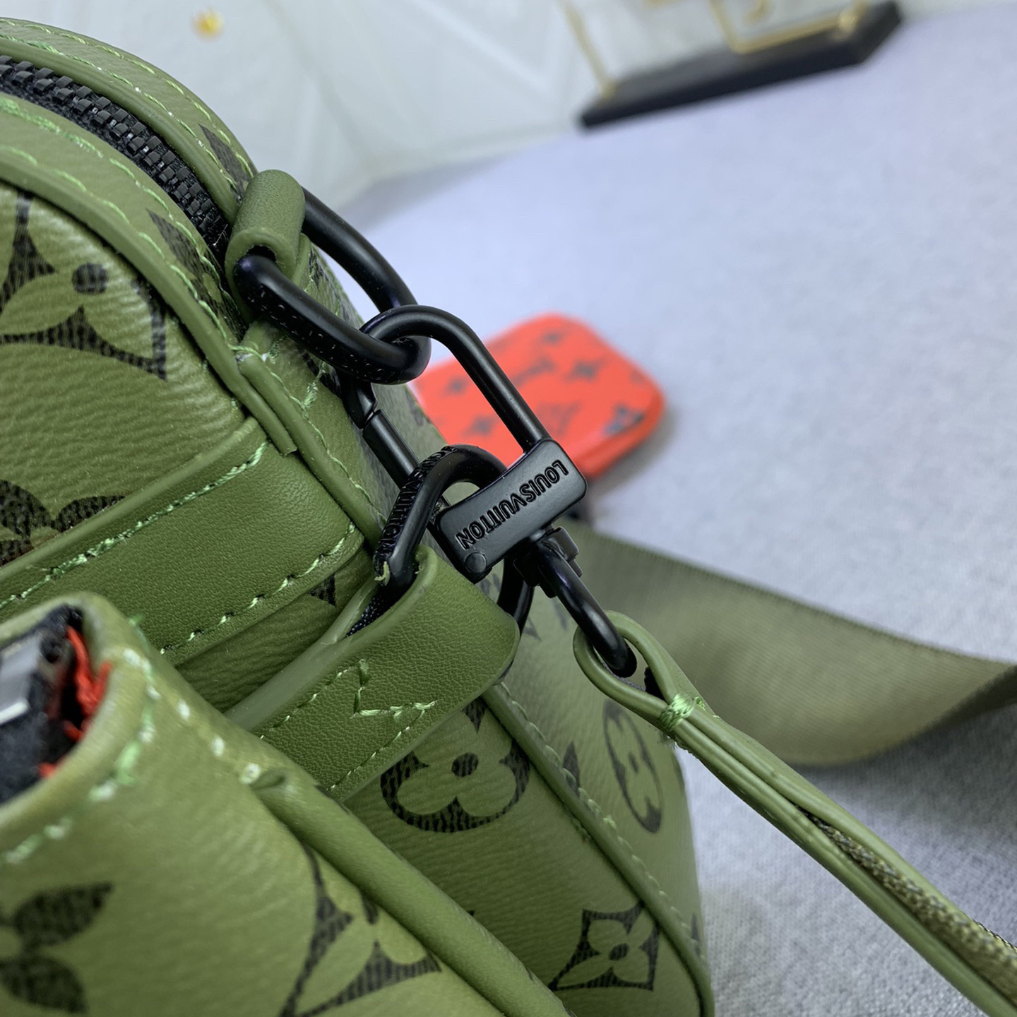 LV High Quality Women Shoulder Bags Luxury Postman Bag Is Made Of Monogram Eclipse Canvas And Monogram Eclipse Reverse Canvas With A Detachable Zipper Bag And A Coin Purse Female Hand Bag Attached To The Bag Strap