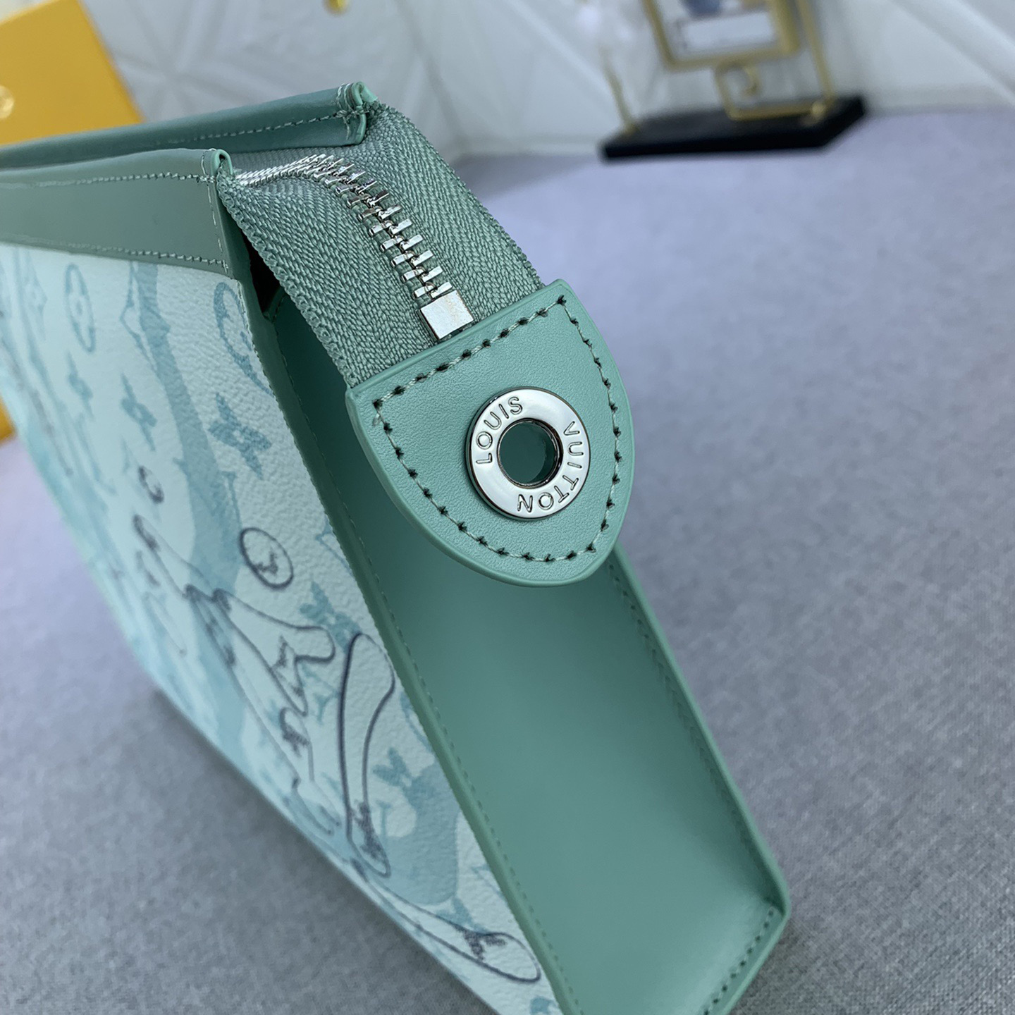 LV High Qualities Men Women Purse Wallet Luxury Handbags Monogram Canvas Cut For Easy Storage Of Personal Items Fashion Clutch Bag Unisex Purse Wallet