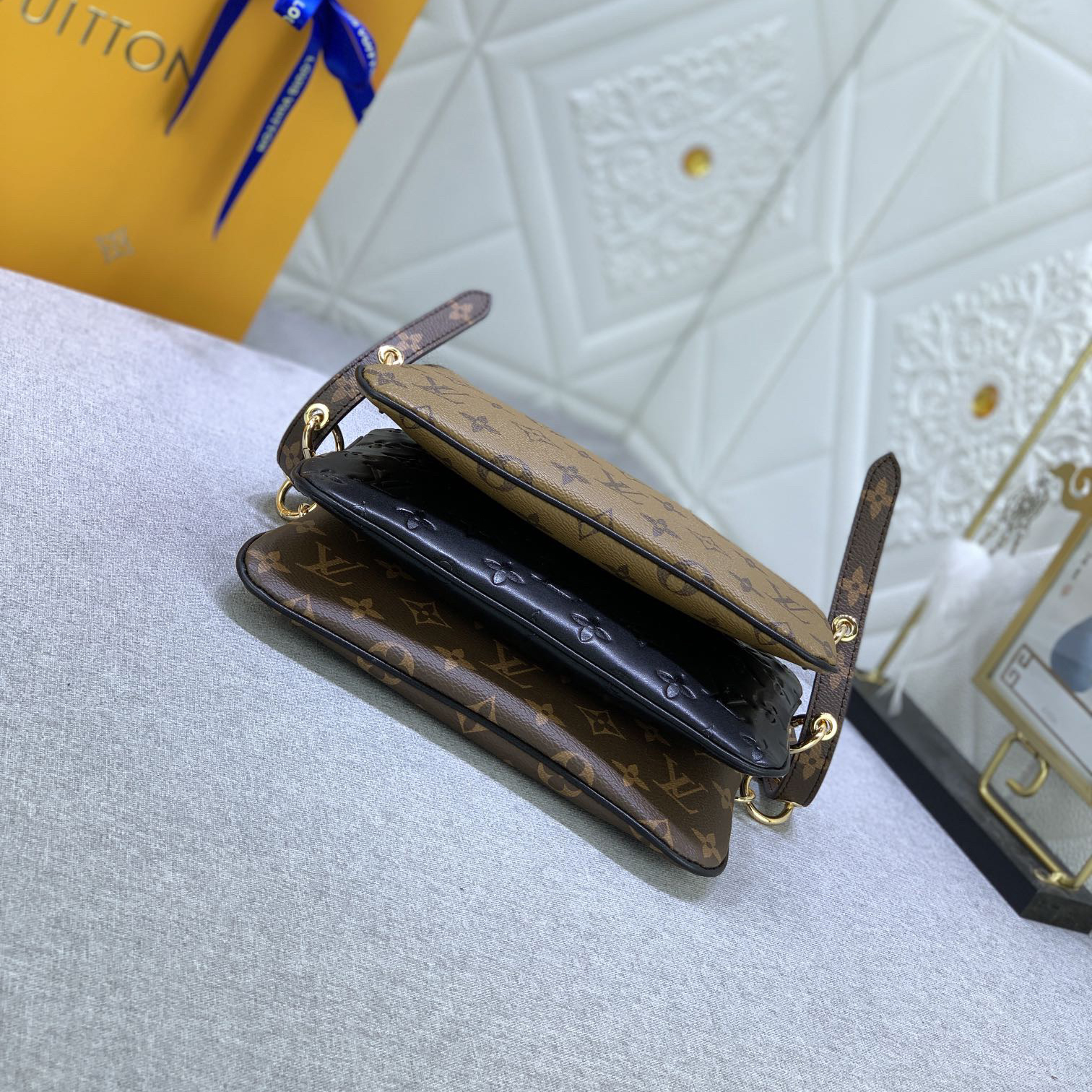 LV High Quality Women Shoulder Bags Luxurys LV3 Handbag Combines Monogram Embossed Sheepskin Monogram Canvas And Monogram Reverse Canvas With Adjustable Shoulder Straps For Easy Shoulder Or Crossbody Carrying Of Female Hand Bags