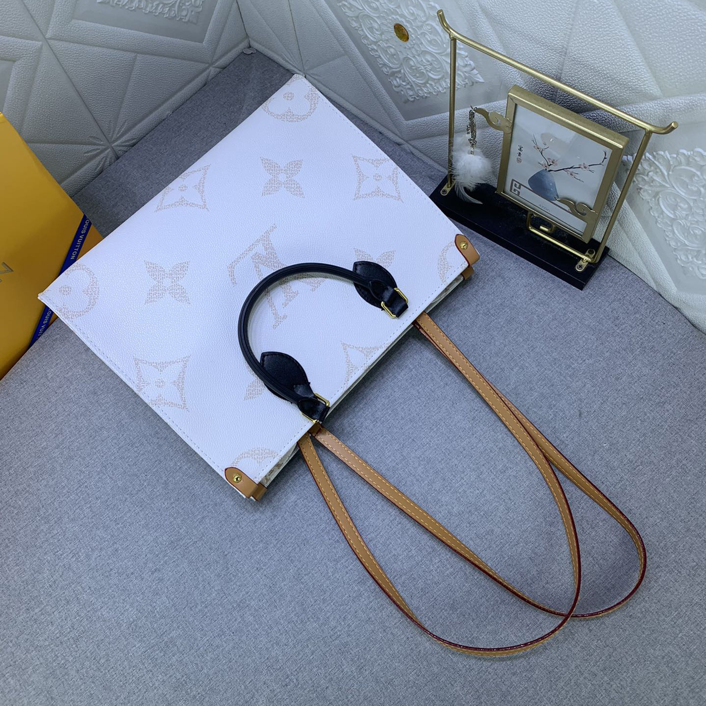 LV High Quality Women Shoulder Bags Luxury Canvas Rendering New Gradient Color Tone Ladies Clutch Bag Detachable Round Zero, Detachable Jacquard Shoulder Straps Shoulder Tote Female Purse Wallet Hand Bag