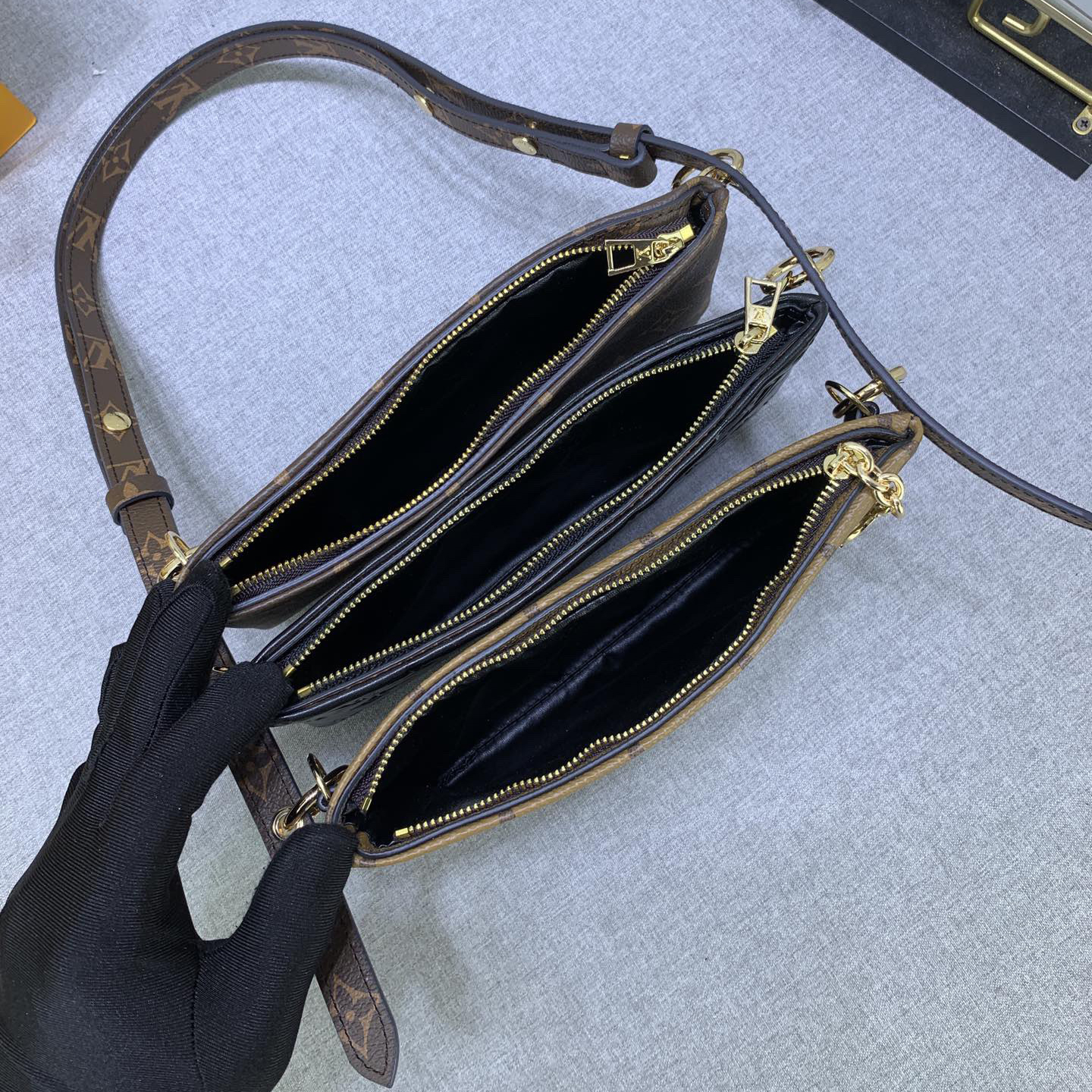 LV High Quality Women Shoulder Bags Luxurys LV3 Handbag Combines Monogram Embossed Sheepskin Monogram Canvas And Monogram Reverse Canvas With Adjustable Shoulder Straps For Easy Shoulder Or Crossbody Carrying Of Female Hand Bags