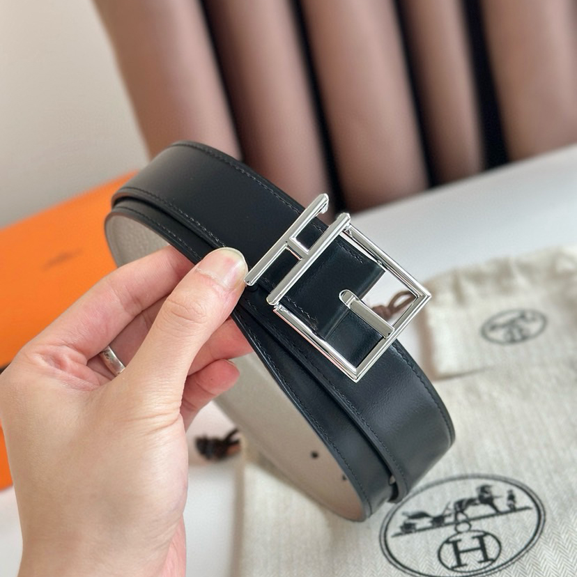 Hermes Classic Designer Belt Belts For Women Man Designer Casual Letter Smooth Buckle Belt Couple Lovers Style