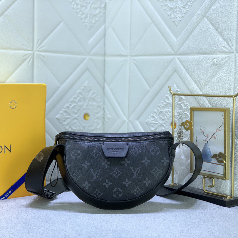 LV High Quality Women Shoulder Bags Luxury Handbag Is Made Of Soft Coated Canvas With A Semi-Circular Contour That Fits The Body Shape Making It Easy To Store Daily Needs Such As Phones Small Wallets And Headphones Female Hand Bag