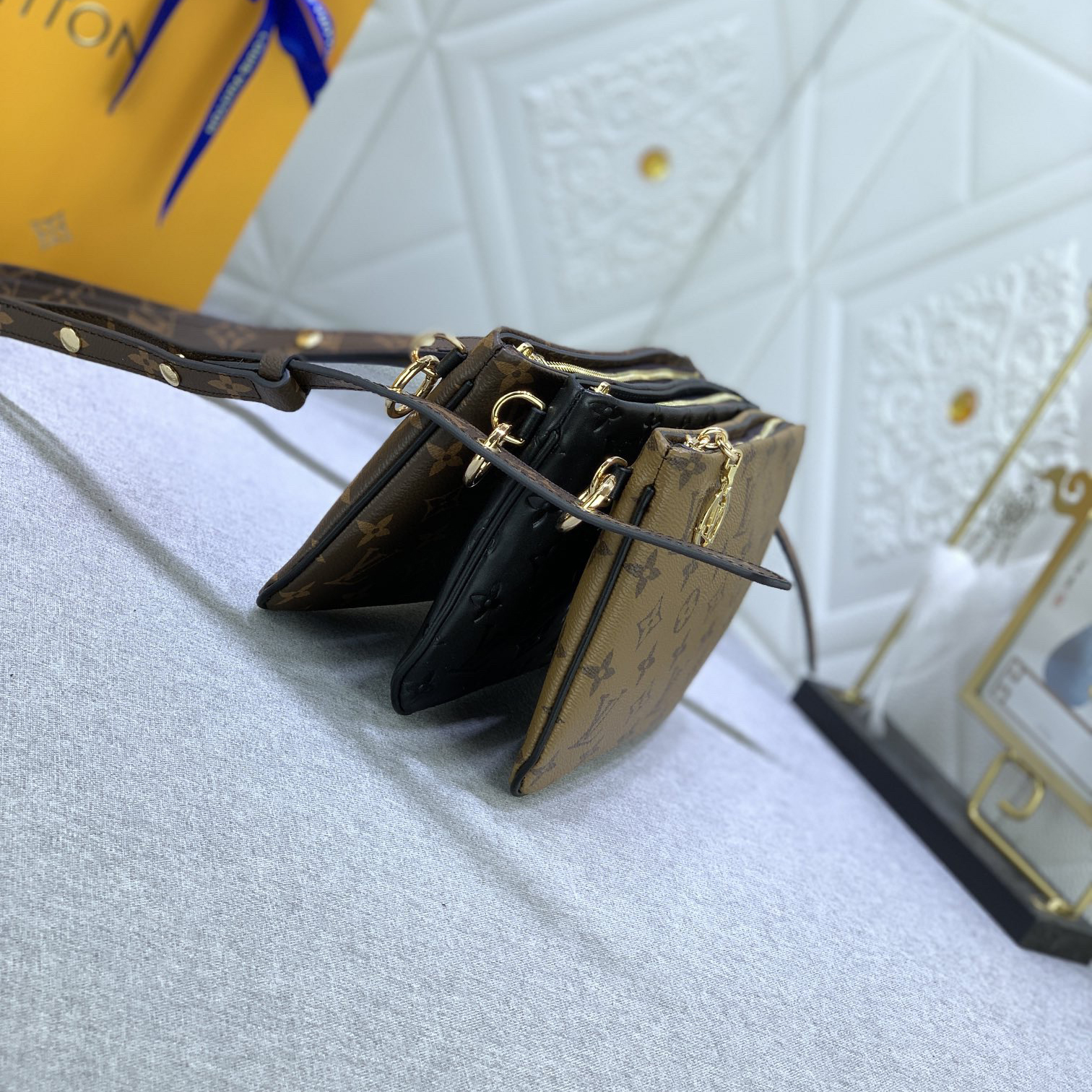 LV High Quality Women Shoulder Bags Luxurys LV3 Handbag Combines Monogram Embossed Sheepskin Monogram Canvas And Monogram Reverse Canvas With Adjustable Shoulder Straps For Easy Shoulder Or Crossbody Carrying Of Female Hand Bags