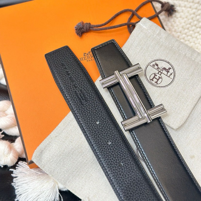 Hermes Leather It Has A Thick Touch, With Clear And Distinct Printed Patterns It Is A Fashionable And Classic Men's Belt A Designer Belt A Casual And Smooth Buckle Belt For Both Women And Men With A Width Of 3.8 Cm And With Box