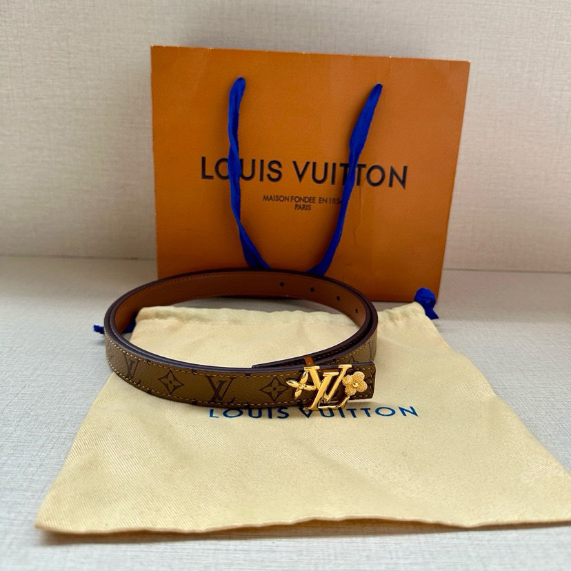 LV Iconic Double-Sided Belt Features A Slim Cut And A New Iconic Iconic Buckle 2.0-Wide