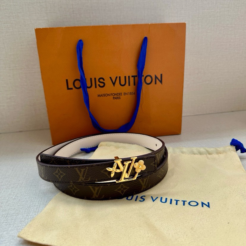 LV Iconic Double-Sided Belt Features A Slim Cut And A New Iconic Iconic Buckle 2.0-Wide