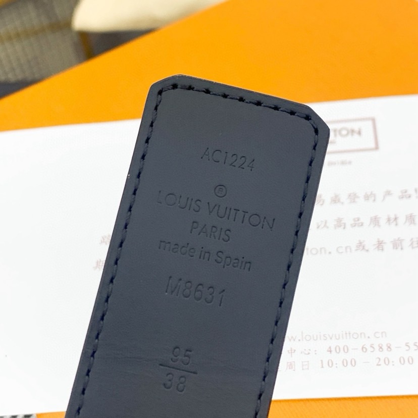 LV Designer Belt Mens Belts Womens Brand Belt Luxury Belt Length 100-125cm Woman Men Belt Fashion Classics Casual Letter Smooth Buckle Designer High Quality Belt