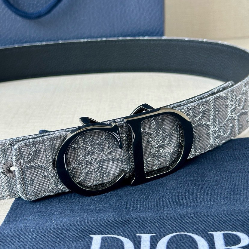 Dior Double Sided Waist Belt Width Of 3.5cm Double-Sided Design With One Side Made Of Grey Oblique Printed Fabric And The Other Side Made Of Black Grain Cowhide Leather Can Be Paired With Various 35mm Waistband Buckles Fashionable And Versatile
