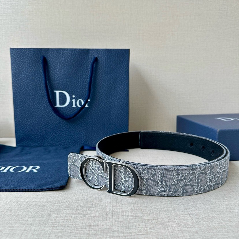 Dior Double Sided Waist Belt Width Of 3.5cm Double-Sided Design With One Side Made Of Grey Oblique Printed Fabric And The Other Side Made Of Black Grain Cowhide Leather Can Be Paired With Various 35mm Waistband Buckles Fashionable And Versatile