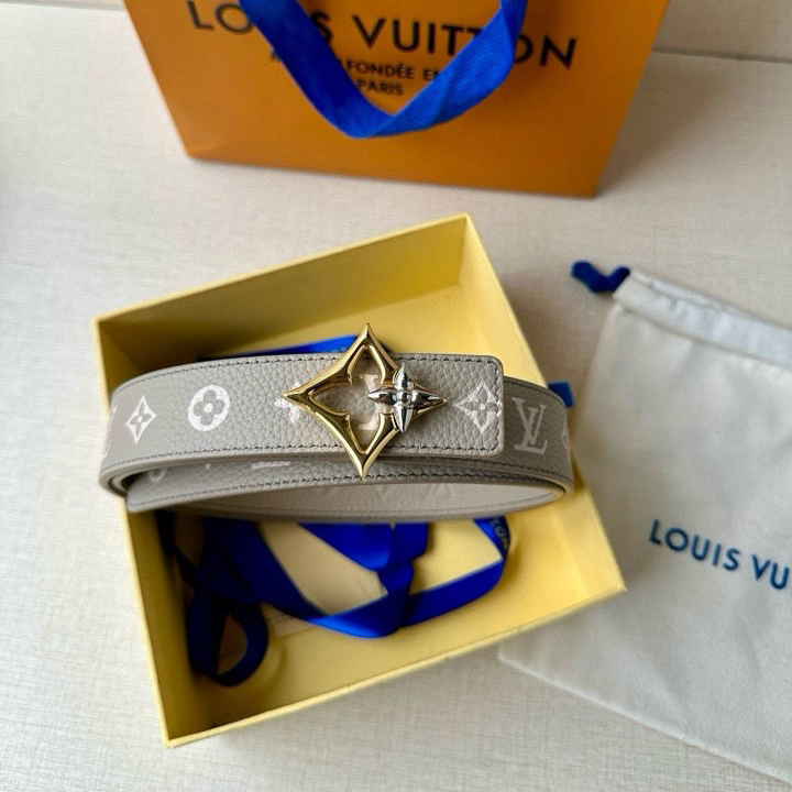 LV Belts for Women Designer Belt Womens Formal Smooth Buckle Woman Narrow Genuine Leather Golden Bronze Cowhide Design Thin Optional High Quality