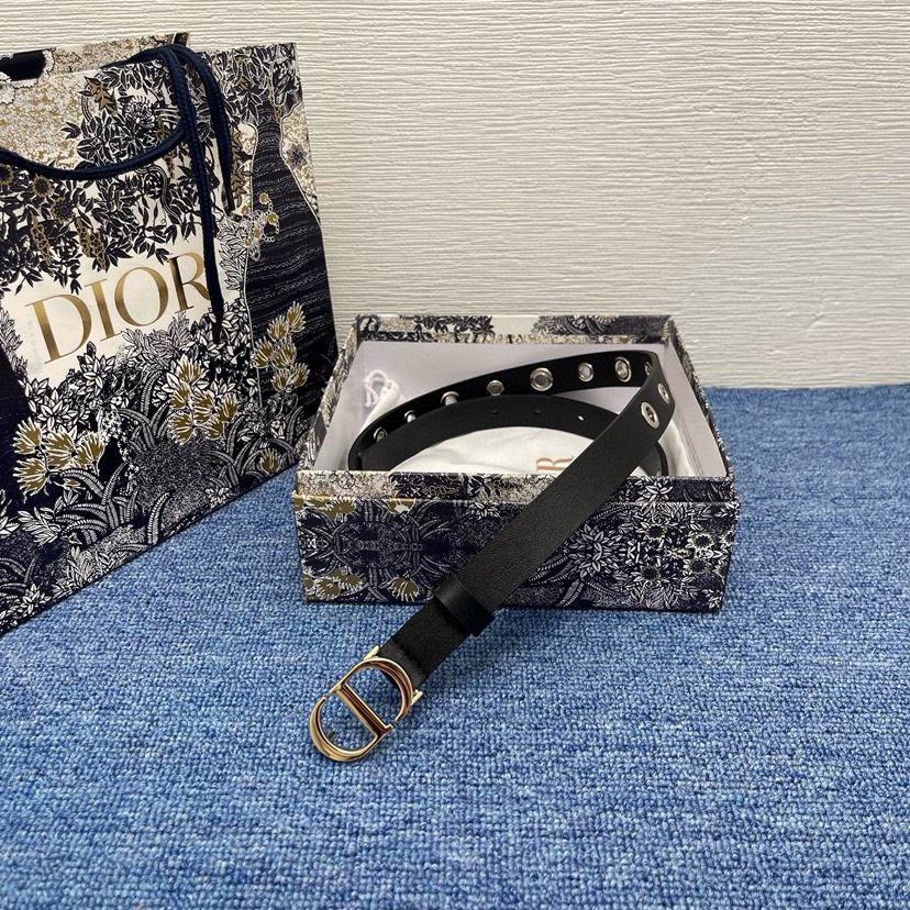 Dior Double-Sided Waistband 20mm Is Meticulously Crafted In Black Cowhide Leather Adorned With A Series Of Eyelets And Paired With A Silver Finish Metal Cd Waistband Buckle Elegantly Reinterpreting The Classic Dior Logo