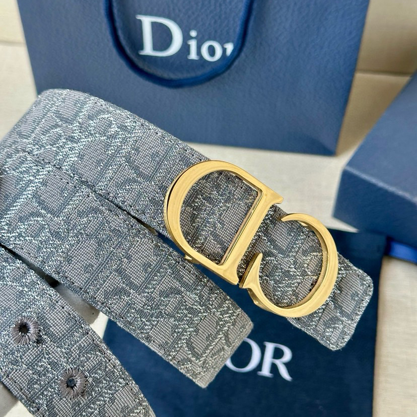 Dior Double Sided Waist Belt Width Of 3.5cm Double-Sided Design With One Side Made Of Grey Oblique Printed Fabric And The Other Side Made Of Black Grain Cowhide Leather Can Be Paired With Various 35mm Waistband Buckles Fashionable And Versatile
