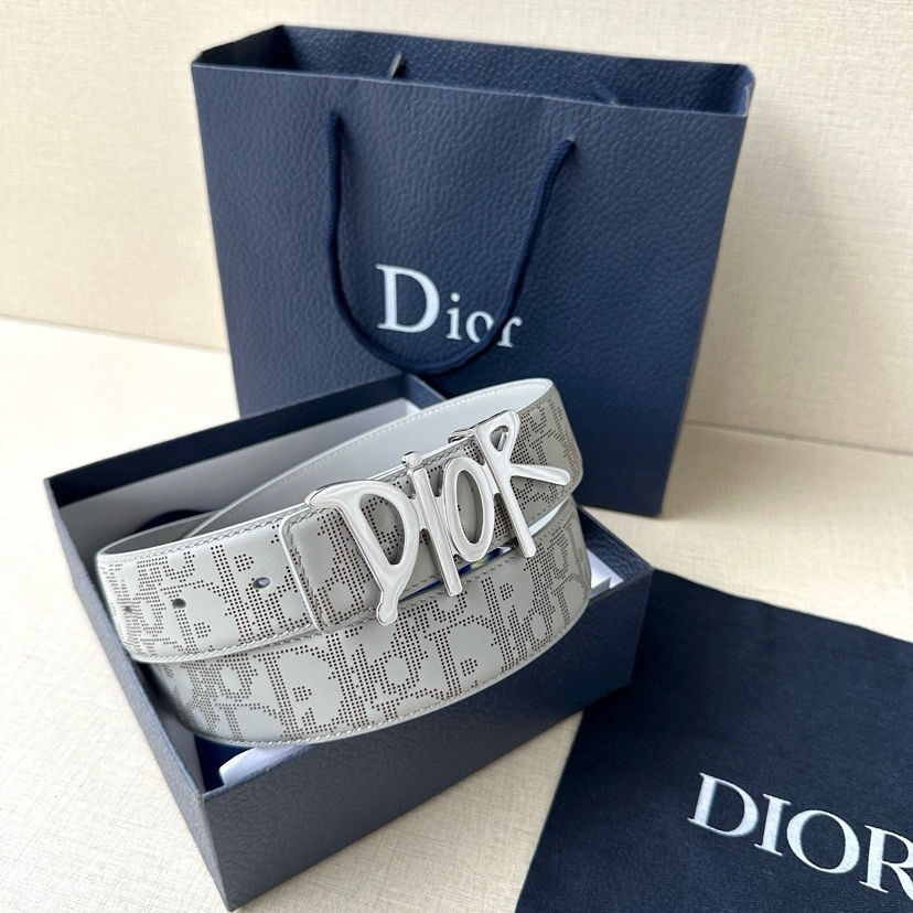 Dior Leather It Has A Thick Touch, With Clear And Distinct Printed Patterns It Is A Fashionable And Classic Men's Belt A Designer Belt A Casual And Smooth Buckle Belt For Both Women And Men With A Width Of 3.5 Cm And With Box