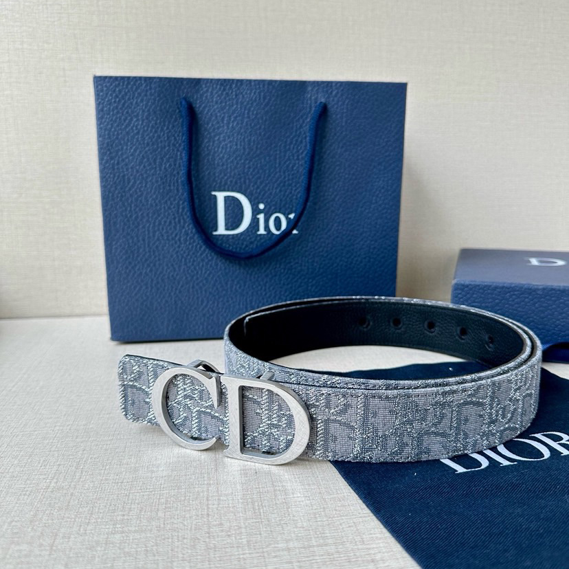 Dior Double Sided Waist Belt Width Of 3.5cm Double-Sided Design With One Side Made Of Grey Oblique Printed Fabric And The Other Side Made Of Black Grain Cowhide Leather Can Be Paired With Various 35mm Waistband Buckles Fashionable And Versatile