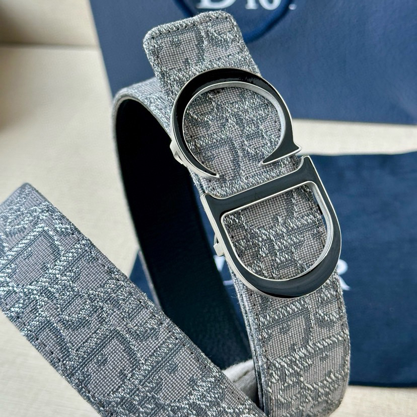 Dior Double Sided Waist Belt Width Of 3.5cm Double-Sided Design With One Side Made Of Grey Oblique Printed Fabric And The Other Side Made Of Black Grain Cowhide Leather Can Be Paired With Various 35mm Waistband Buckles Fashionable And Versatile
