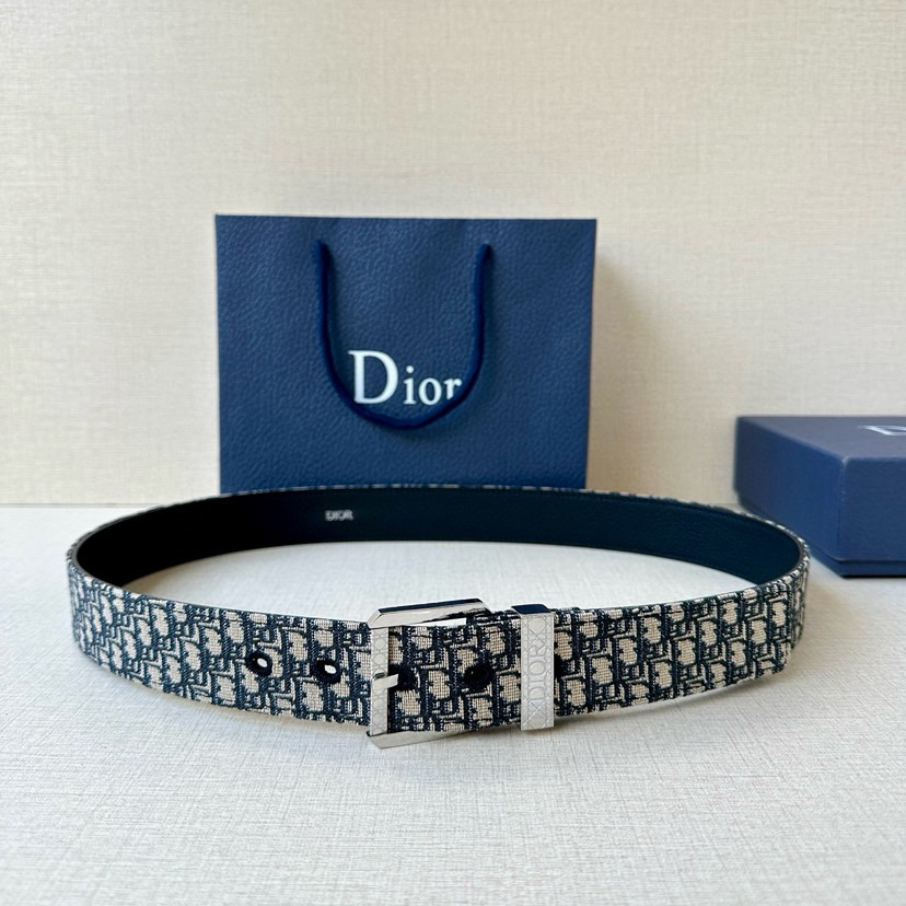 The Dior Waistband Features A Brown Smooth Cowhide Metal Buckle Engraved With A Wicker Pattern The Length Of The Waistband Is Adjustable And Can Be Paired With Various 35mm Buckles To Create A Casual Look
