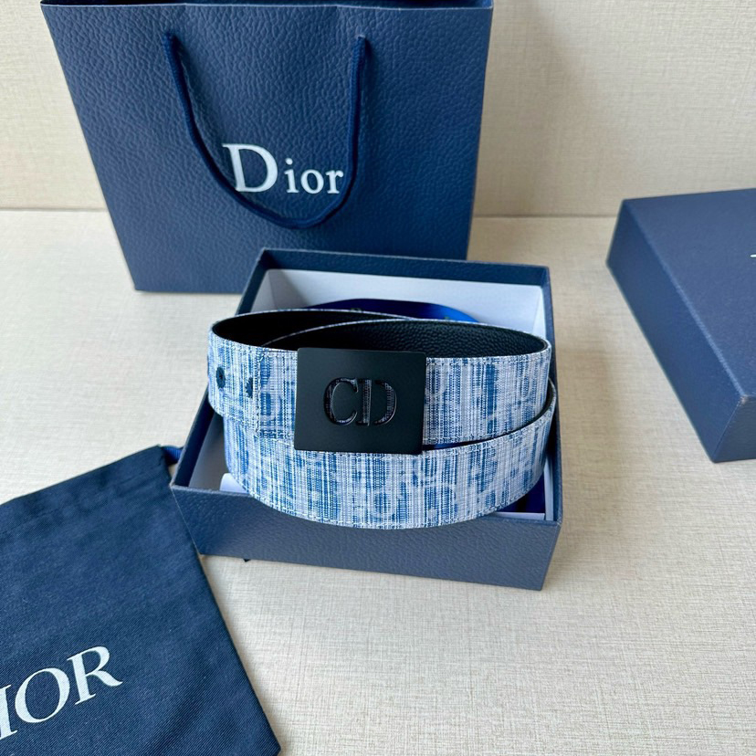 Dior Double-Sided Belt Width 3.5cm Black Smooth Cowhide Style Decorated With Sky Blues Embossed Cd Icon Logo On One Side Can Be Paired With Various 35mm Belt Buckles