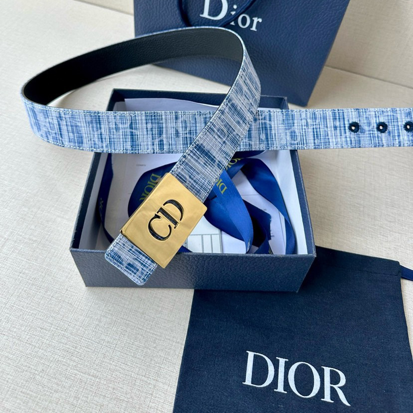 Dior Double-Sided Belt Width 3.5cm Black Smooth Cowhide Style Decorated With Sky Blues Embossed Cd Icon Logo On One Side Can Be Paired With Various 35mm Belt Buckles